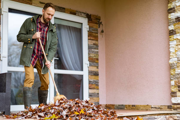 Best Yard Cleanup Services  in Manhattan, KS